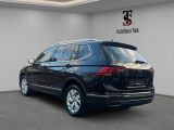 VW Tiguan Allspace bei Gebrauchtwagen.expert - Abbildung (7 / 15)