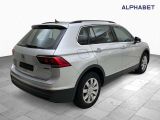 VW Tiguan bei Gebrauchtwagen.expert - Abbildung (2 / 11)
