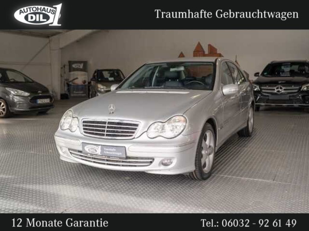 Mercedes-Benz C-Klasse bei Gebrauchtwagen.expert - Hauptabbildung Mercedes-Benz C-Klasse bei Gebrauchtwagen.expert - Hauptabbildung