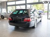 Mercedes-Benz E-Klasse bei Gebrauchtwagen.expert - Abbildung (4 / 15)