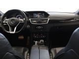 Mercedes-Benz E-Klasse bei Gebrauchtwagen.expert - Abbildung (12 / 15)