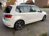 VW Golf Sportsvan bei Gebrauchtwagen.expert - Abbildung (13 / 15)