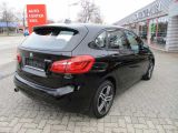 BMW 2er bei Gebrauchtwagen.expert - Abbildung (3 / 13) BMW 2er bei Gebrauchtwagen.expert - Abbildung (3 / 13)
