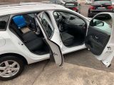 Renault Megane bei Gebrauchtwagen.expert - Abbildung (7 / 15) Renault Megane bei Gebrauchtwagen.expert - Abbildung (7 / 15)