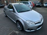 Opel Tigra bei Gebrauchtwagen.expert - Abbildung (14 / 15)