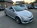 Opel Tigra bei Gebrauchtwagen.expert - Abbildung (9 / 15)