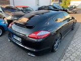 Porsche Panamera bei Gebrauchtwagen.expert - Abbildung (2 / 14)