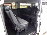 Ford Tourneo Custom bei Gebrauchtwagen.expert - Abbildung (11 / 13) Ford Tourneo Custom bei Gebrauchtwagen.expert - Abbildung (11 / 13)