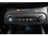 Ford Focus Turnier bei Gebrauchtwagen.expert - Abbildung (12 / 15) Ford Focus Turnier bei Gebrauchtwagen.expert - Abbildung (12 / 15)