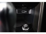 VW T-Roc bei Gebrauchtwagen.expert - Abbildung (13 / 15) VW T-Roc bei Gebrauchtwagen.expert - Abbildung (13 / 15)