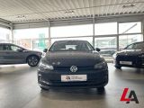 VW Polo bei Gebrauchtwagen.expert - Abbildung (2 / 15) VW Polo bei Gebrauchtwagen.expert - Abbildung (2 / 15)