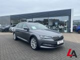 Skoda Superb bei Gebrauchtwagen.expert - Abbildung (3 / 15) Skoda Superb bei Gebrauchtwagen.expert - Abbildung (3 / 15)