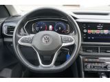 VW T-Cross bei Gebrauchtwagen.expert - Abbildung (14 / 15)