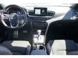 Kia Pro Ceed bei Gebrauchtwagen.expert - Abbildung (14 / 15) Kia Pro Ceed bei Gebrauchtwagen.expert - Abbildung (14 / 15)