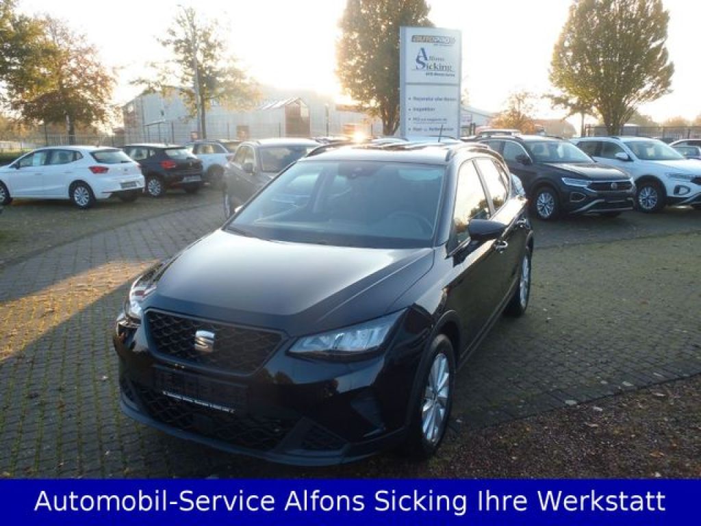Seat Arona bei Gebrauchtwagen.expert - Hauptabbildung Seat Arona bei Gebrauchtwagen.expert - Hauptabbildung
