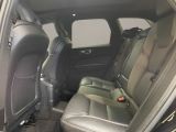 Volvo XC60 bei Gebrauchtwagen.expert - Abbildung (15 / 15) Volvo XC60 bei Gebrauchtwagen.expert - Abbildung (15 / 15)