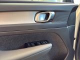 Volvo XC40 bei Gebrauchtwagen.expert - Abbildung (9 / 15)