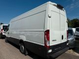 Iveco Daily bei Gebrauchtwagen.expert - Abbildung (3 / 11)
