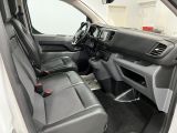Opel Vivaro bei Gebrauchtwagen.expert - Abbildung (12 / 15)