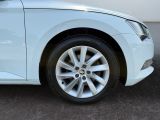 Skoda Superb bei Gebrauchtwagen.expert - Abbildung (15 / 15) Skoda Superb bei Gebrauchtwagen.expert - Abbildung (15 / 15)