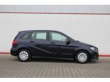 Mercedes-Benz B 180d BlueEfficiency Edition bei Gebrauchtwagen.expert - Abbildung (4 / 15)