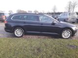 VW Passat bei Gebrauchtwagen.expert - Abbildung (5 / 15)