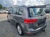 VW Touran bei Gebrauchtwagen.expert - Abbildung (6 / 15)