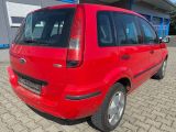 Ford Fusion bei Gebrauchtwagen.expert - Abbildung (4 / 15)