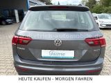 VW Tiguan bei Gebrauchtwagen.expert - Abbildung (8 / 15) VW Tiguan bei Gebrauchtwagen.expert - Abbildung (8 / 15)