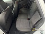 Opel Astra bei Gebrauchtwagen.expert - Abbildung (10 / 15)