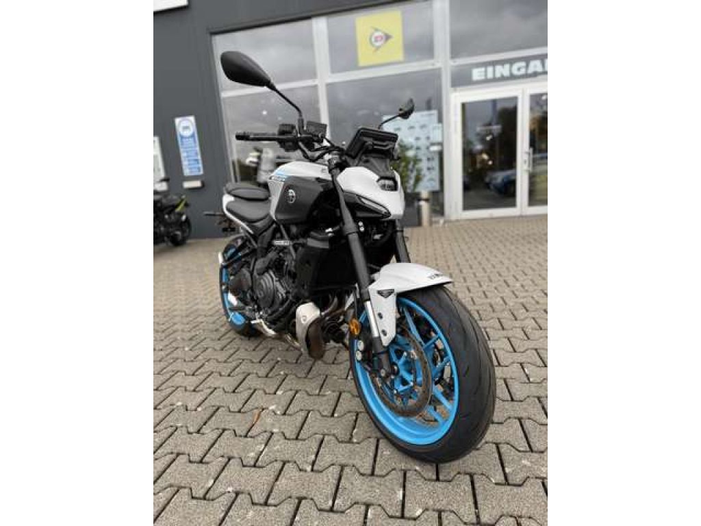 Yamaha MT bei Gebrauchtwagen.expert - Hauptabbildung Yamaha MT bei Gebrauchtwagen.expert - Hauptabbildung