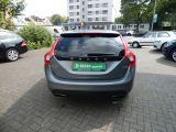 Volvo V60 bei Gebrauchtwagen.expert - Abbildung (7 / 15)