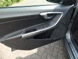 Volvo V60 bei Gebrauchtwagen.expert - Abbildung (12 / 15)