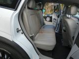 Opel Antara bei Gebrauchtwagen.expert - Abbildung (15 / 15)