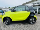 Smart smart fortwo bei Gebrauchtwagen.expert - Abbildung (3 / 15) Smart smart fortwo bei Gebrauchtwagen.expert - Abbildung (3 / 15)