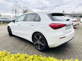 Mercedes-Benz A-Klasse bei Gebrauchtwagen.expert - Abbildung (4 / 15)