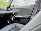 Mercedes-Benz A-Klasse bei Gebrauchtwagen.expert - Abbildung (14 / 15) Mercedes-Benz A-Klasse bei Gebrauchtwagen.expert - Abbildung (14 / 15)