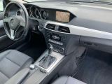 Mercedes-Benz C-Klasse bei Gebrauchtwagen.expert - Abbildung (12 / 15)