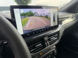 Ford Focus Turnier bei Gebrauchtwagen.expert - Abbildung (13 / 15) Ford Focus Turnier bei Gebrauchtwagen.expert - Abbildung (13 / 15)