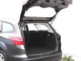 Ford Focus Turnier bei Gebrauchtwagen.expert - Abbildung (10 / 15) Ford Focus Turnier bei Gebrauchtwagen.expert - Abbildung (10 / 15)
