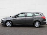 Ford Focus Turnier bei Gebrauchtwagen.expert - Abbildung (8 / 15) Ford Focus Turnier bei Gebrauchtwagen.expert - Abbildung (8 / 15)