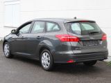 Ford Focus Turnier bei Gebrauchtwagen.expert - Abbildung (9 / 15) Ford Focus Turnier bei Gebrauchtwagen.expert - Abbildung (9 / 15)