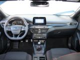 Ford Focus Turnier bei Gebrauchtwagen.expert - Abbildung (4 / 15)