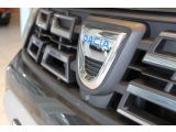 Dacia Duster II bei Gebrauchtwagen.expert - Abbildung (11 / 15) Dacia Duster II bei Gebrauchtwagen.expert - Abbildung (11 / 15)