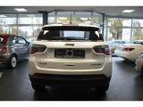 Jeep Compass bei Gebrauchtwagen.expert - Abbildung (5 / 15)
