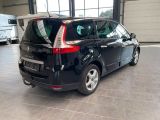Renault Scenic bei Gebrauchtwagen.expert - Abbildung (3 / 15)