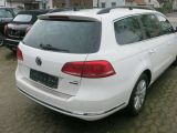 VW Passat bei Gebrauchtwagen.expert - Abbildung (4 / 13)