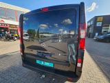 Opel Vivaro bei Gebrauchtwagen.expert - Abbildung (2 / 15)