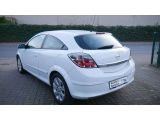 Opel Astra bei Gebrauchtwagen.expert - Abbildung (8 / 15) Opel Astra bei Gebrauchtwagen.expert - Abbildung (8 / 15)