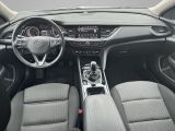 Opel Insignia bei Gebrauchtwagen.expert - Abbildung (14 / 15)
